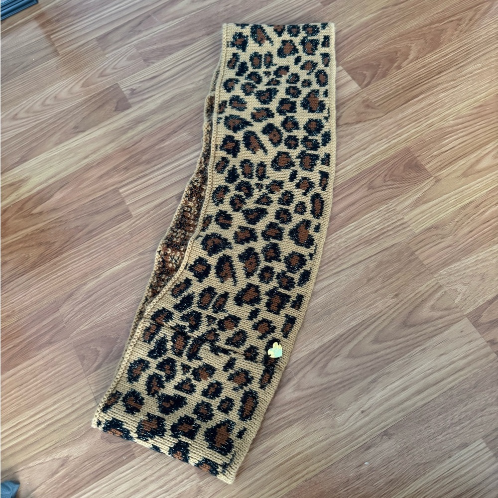 Betsey Johnson animal print scarf